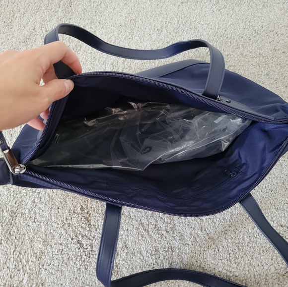 Purse - Picture 5 of 7